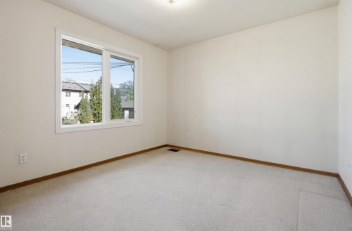 10138 74 Street Nw, Edmonton, AB 