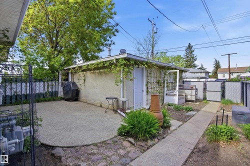 10138 74 Street Nw, Edmonton, AB 