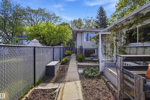 10138 74 Street Nw, Edmonton, AB 