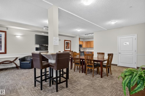 #212 2035 Grantham Ct Nw, Edmonton, AB - Indoor Photo Showing Dining Room