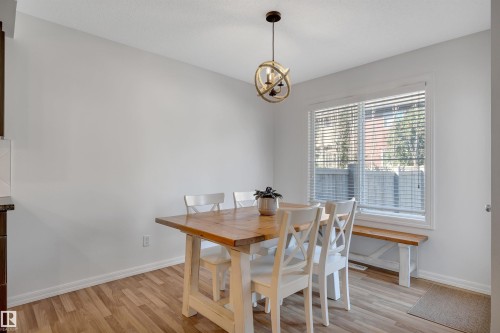 1325 Cunningham Drive Sw, Edmonton, AB 