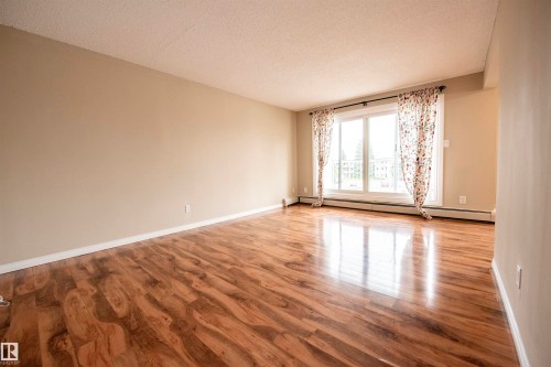 #304 3835 107 St Nw, Edmonton, AB 