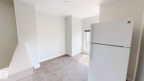 5833 Mullen Place Nw, Edmonton, AB 