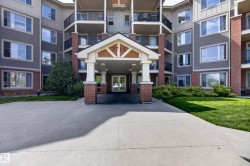 #302 3715 WHITELAW LN NW  Edmonton, AB T6W 2C3