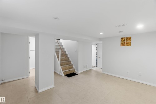 11220 84 Street Nw, Edmonton, AB 