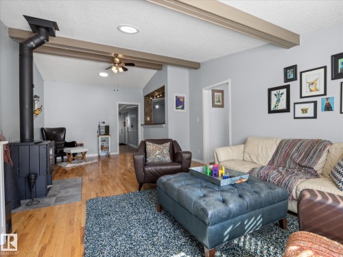 6804 94A Avenue Nw, Edmonton, AB 