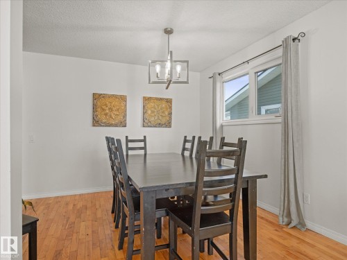 6804 94A Avenue Nw, Edmonton, AB 