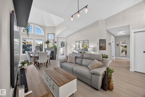 #405 5204 25 Av Nw, Edmonton, AB 