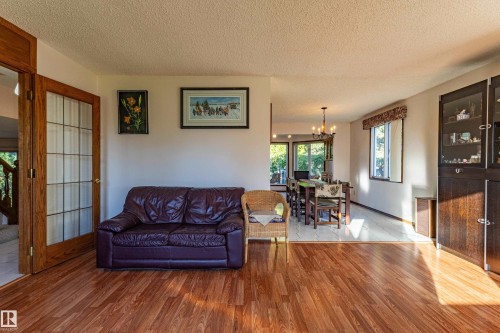 8743 179 Street Nw, Edmonton, AB 