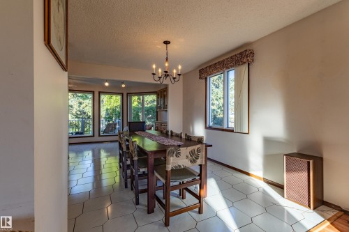 8743 179 Street Nw, Edmonton, AB 
