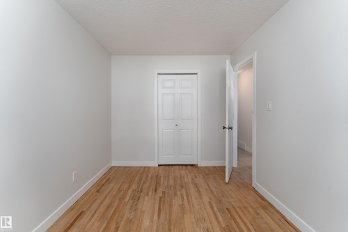 10415 39A Avenue Nw, Edmonton, AB 