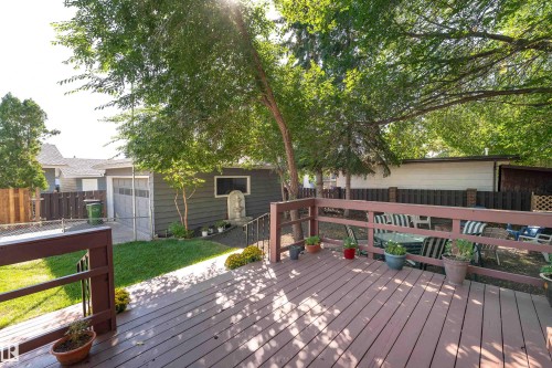 10415 39A Avenue Nw, Edmonton, AB 