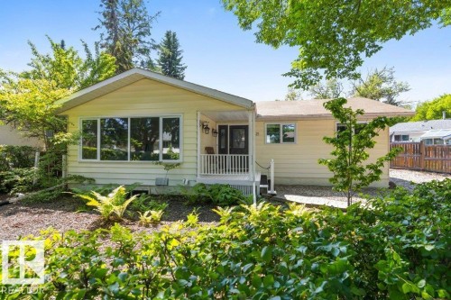 21 Flint Crescent, St. Albert, AB 