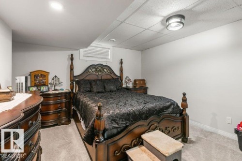 21 Flint Crescent, St. Albert, AB 
