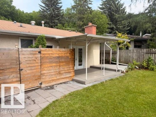 21 Flint Crescent, St. Albert, AB 