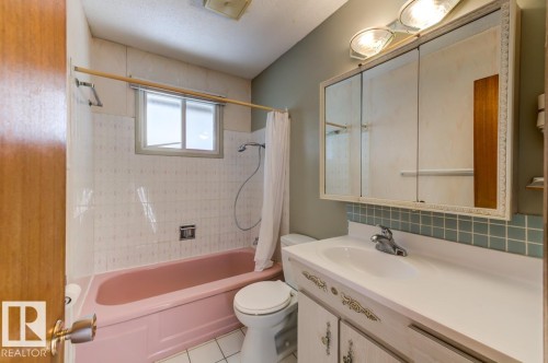 5811 92 Avenue Nw, Edmonton, AB 
