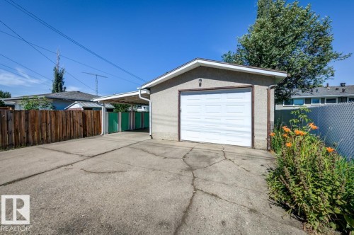 5811 92 Avenue Nw, Edmonton, AB 