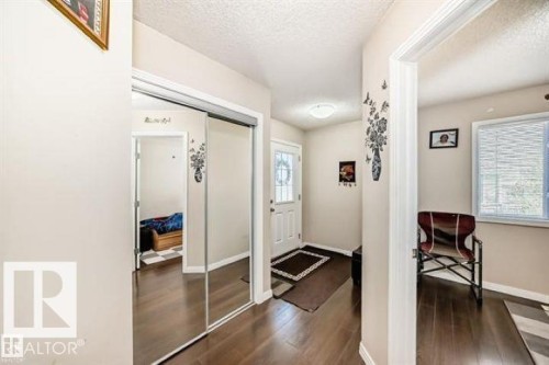 625 56 Street Sw, Edmonton, AB 