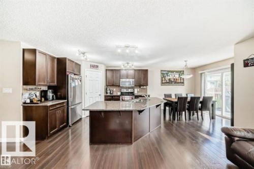 625 56 Street Sw, Edmonton, AB 