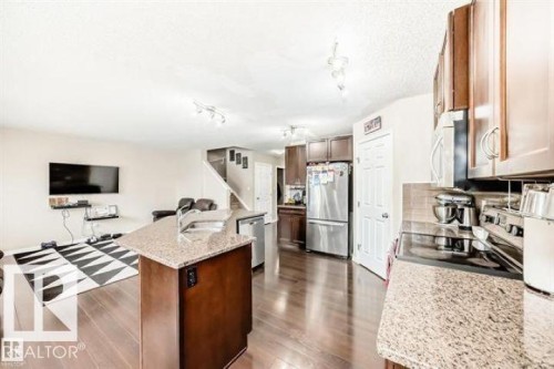 625 56 Street Sw, Edmonton, AB 