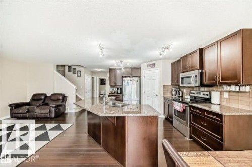 625 56 Street Sw, Edmonton, AB 