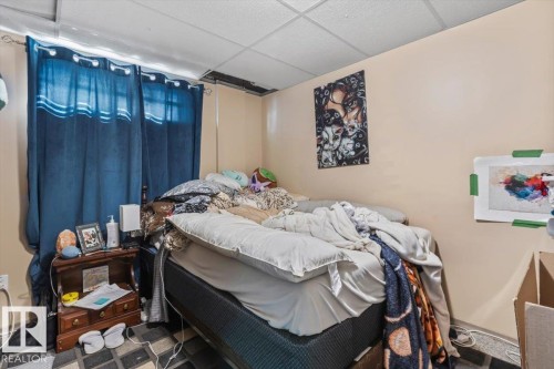 Additional content - 8015 158 Ave Nw, Edmonton, AB 