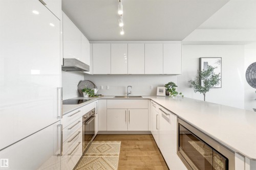 #2902 10360 102 ST NW , Edmonton, AB T5J 0K6 5