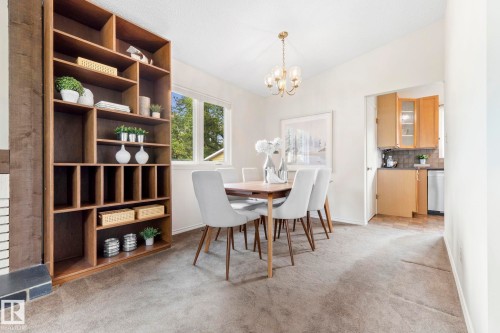 17 Latimer Place, St. Albert, AB - Indoor Photo Showing Dining Room
