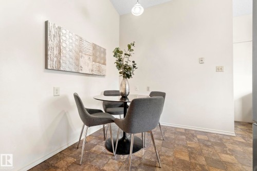17 Latimer Place, St. Albert, AB - Indoor Photo Showing Dining Room