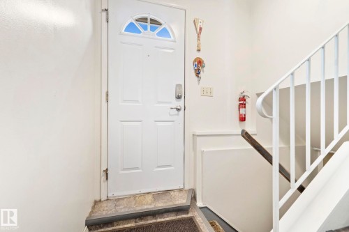 17 Latimer Place, St. Albert, AB - Indoor Photo Showing Other Room