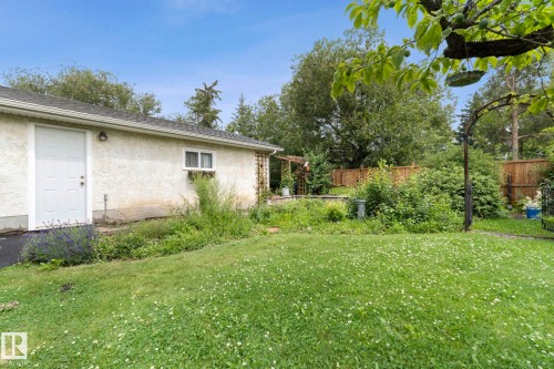 17 Latimer Place, St. Albert, AB - Outdoor