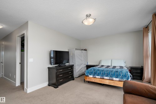 403 Simpkins Wynd, Leduc, AB 