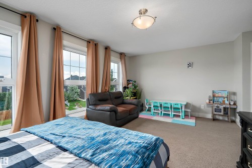 403 Simpkins Wynd, Leduc, AB 