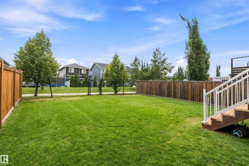 403 Simpkins Wynd, Leduc, AB 