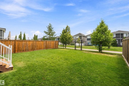403 Simpkins Wynd, Leduc, AB 