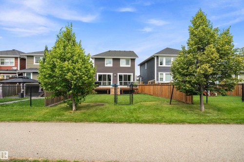 403 Simpkins Wynd, Leduc, AB 