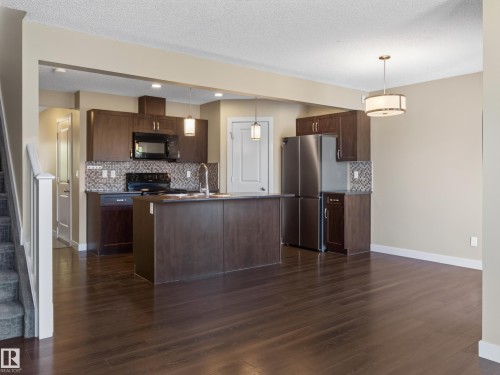 1755 Hammond Crescent Nw, Edmonton, AB 