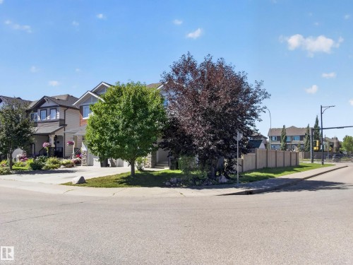 1755 Hammond Crescent Nw, Edmonton, AB 