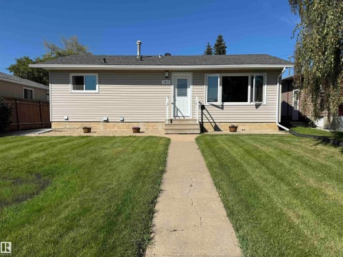 5814 50 Street   Vegreville, AB T9C 1H3