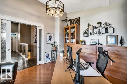 715 Hooke Place Nw, Edmonton, AB 