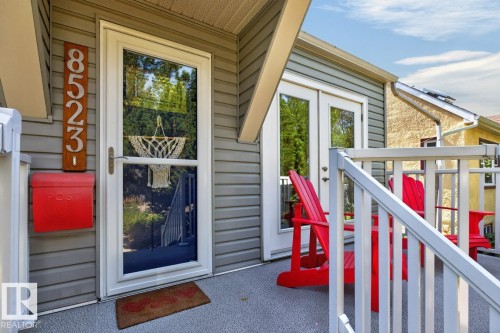 8523 84 Avenue Nw, Edmonton, AB 