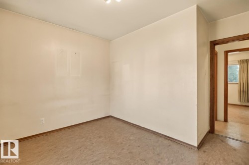 Additional content - 12309 128 Street Nw, Edmonton, AB 
