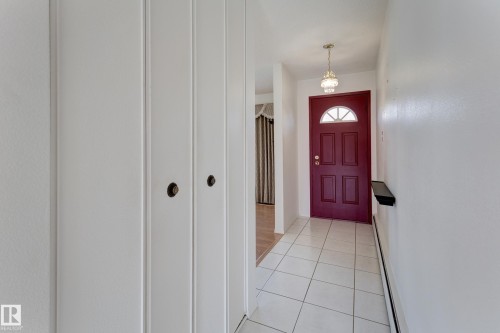 11623 49 Avenue Nw, Edmonton, AB 