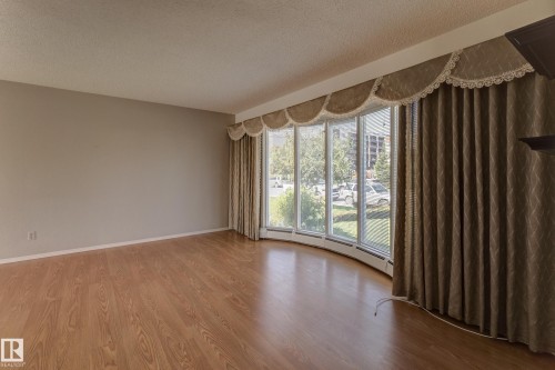 11623 49 Avenue Nw, Edmonton, AB 