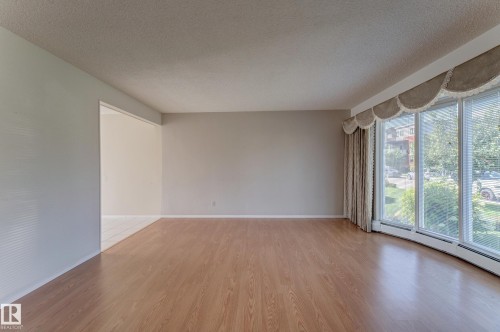 11623 49 Avenue Nw, Edmonton, AB 