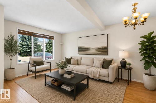 8313 156 Avenue Nw, Edmonton, AB 