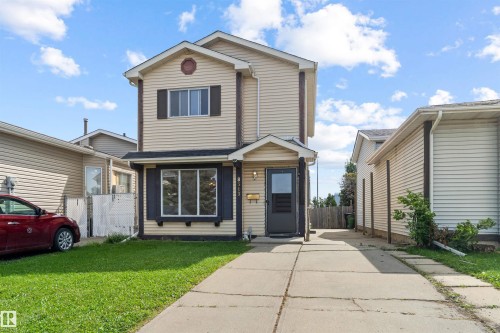 8313 156 Avenue Nw, Edmonton, AB 