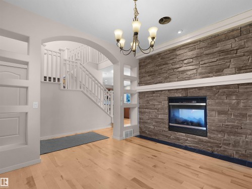 1682 Hector Road Nw, Edmonton, AB 