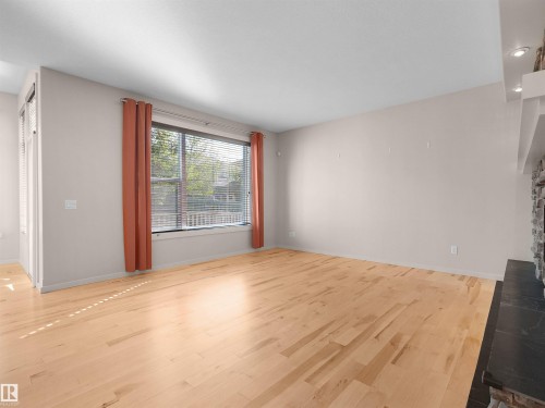 1682 Hector Road Nw, Edmonton, AB 