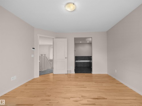 1682 Hector Road Nw, Edmonton, AB 